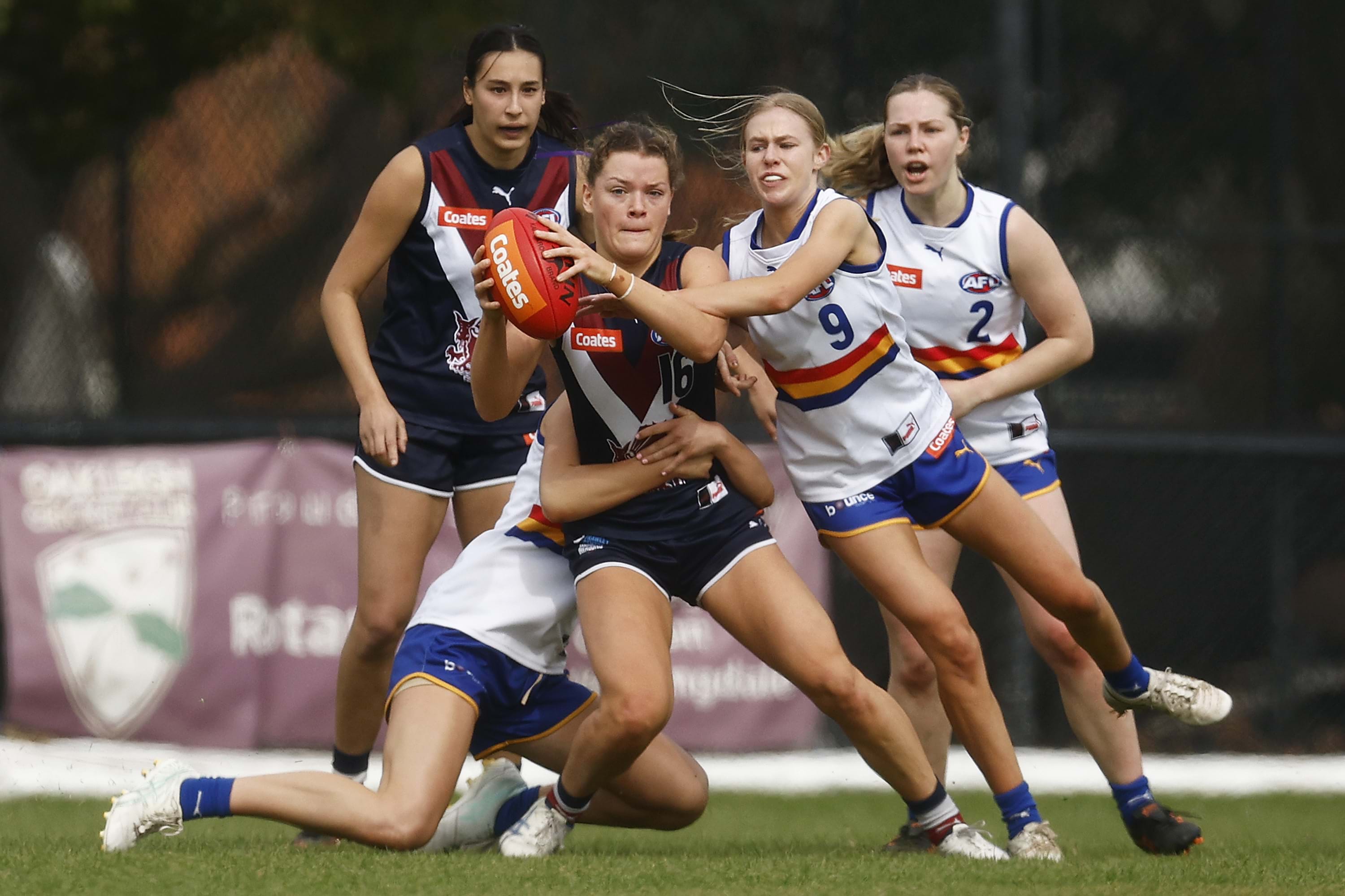 Tiger Time for Issy Bacon